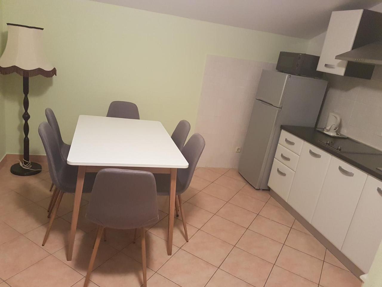 Apartment Danica เบรลา ภายนอก รูปภาพ